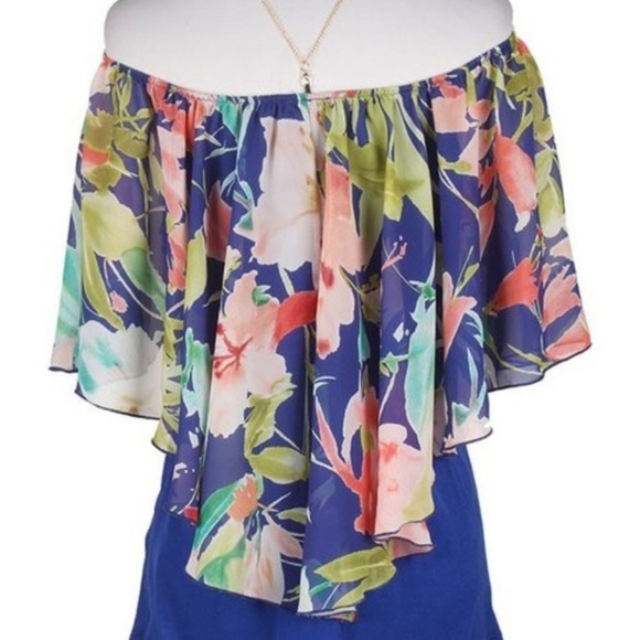 Plus Size Tops - Picture 6 of 7